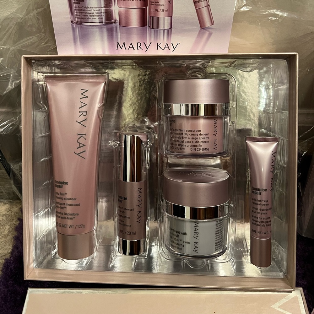 Mary Kay Timewise repair volume firm set